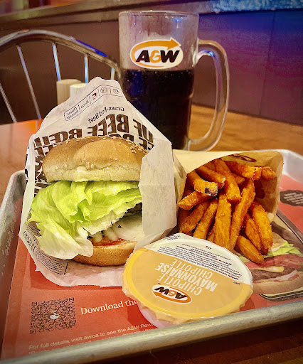 Photo of A&W Canada - 1039 Cariboo Hwy, Williams Lake, BC V2G 2W3